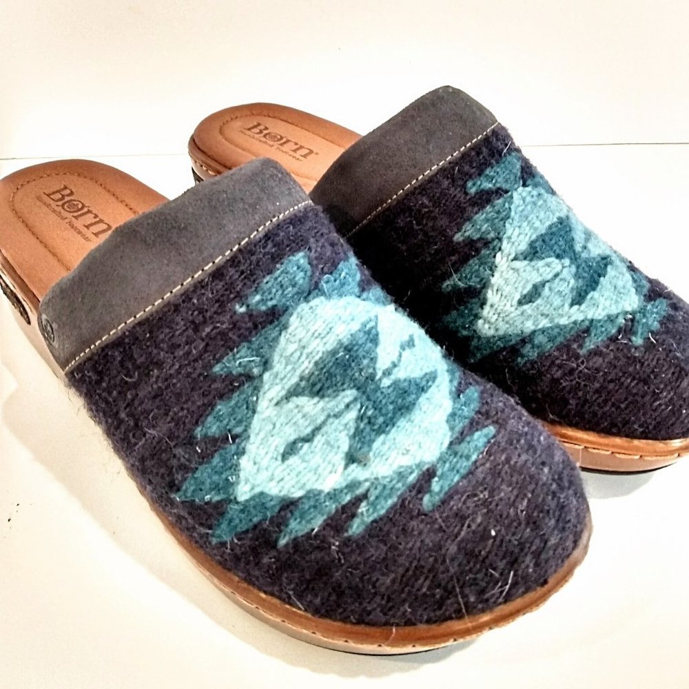 Born Woman's Size 8 Bandy Navy/Turquoise Slip On Clogs Mules Shoes
